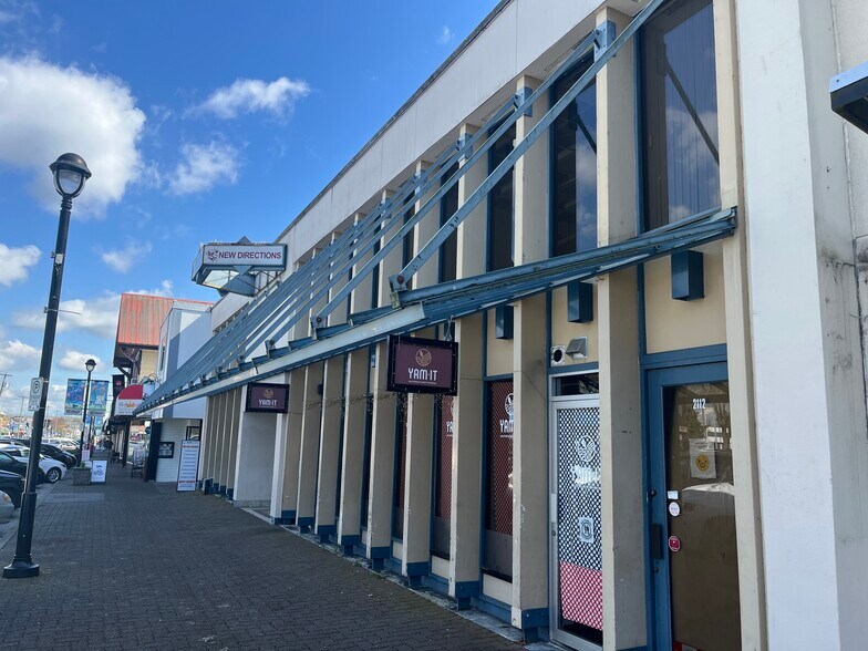 More Photos Of 20430-20436 Fraser Hwy, Langley Storefront Retail Office For Sale