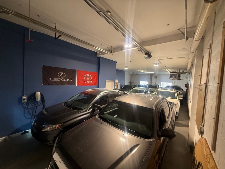 More Photos Of 2970 S Tejon St, Englewood Warehouse For Sale
