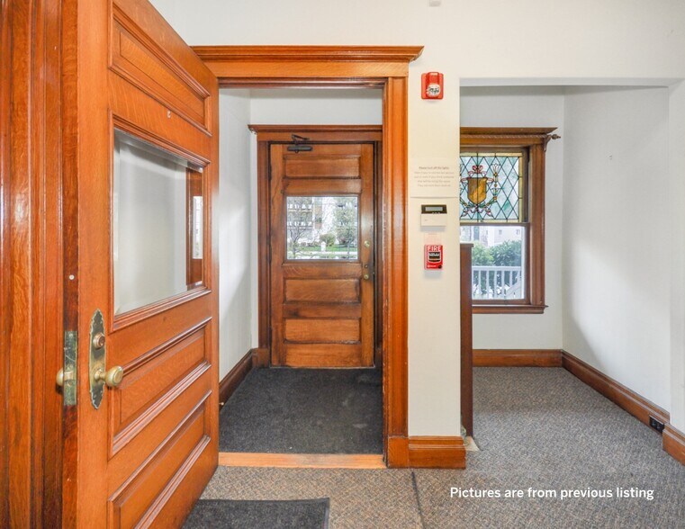 More Photos Of 376 Massachusetts Ave, Arlington Office Residential For Sale