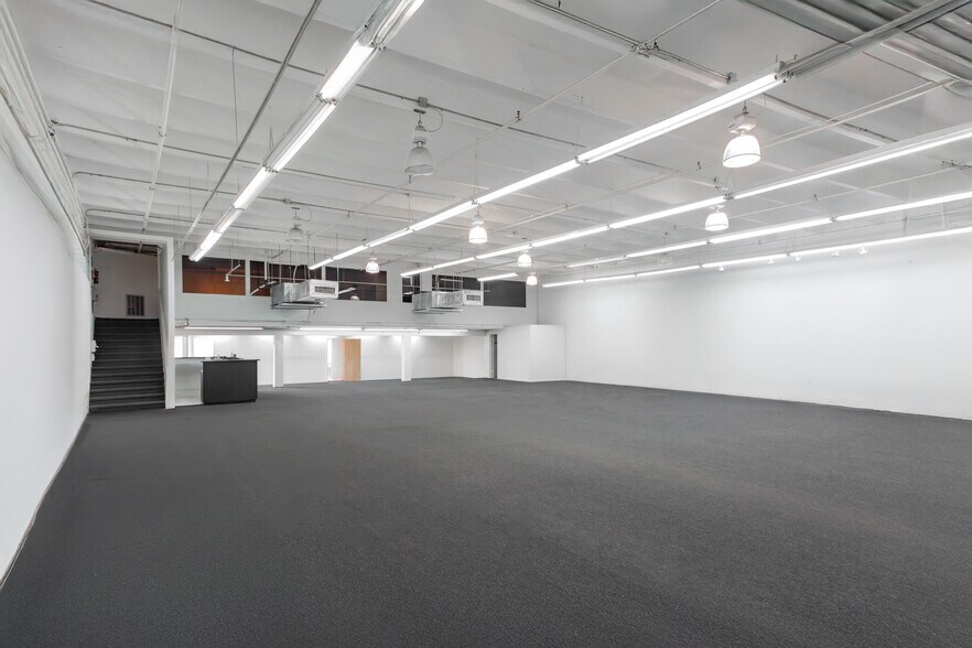 More Photos Of 2801 NW 5th Ave, Miami Storefront For Sale