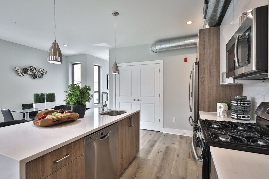 More Photos Of 1540 Ridge Ave, Philadelphia Apartments For Sale