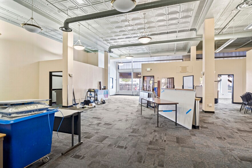 More Photos Of 117 S Central Ave, Medford Office For Sale
