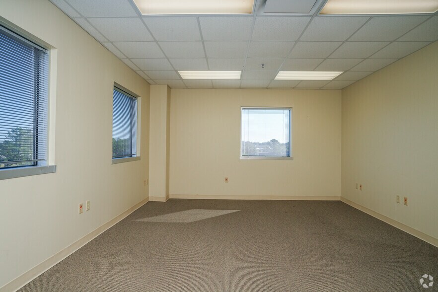 More Photos Of 39 Franklin Rd, Hattiesburg Medical For Lease