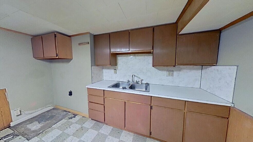 More Photos Of 242 Kent St, Portland Loft Creative Space For Sale
