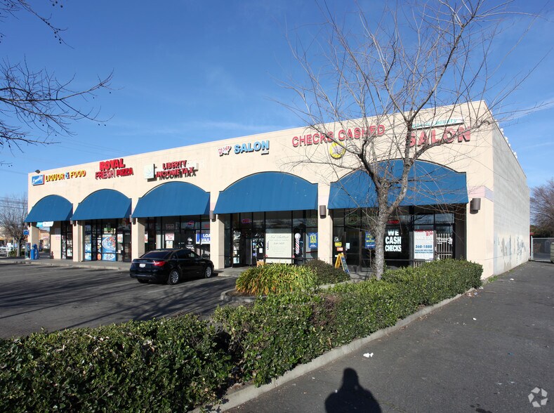 More Photos Of 10401 Folsom Blvd, Rancho Cordova General Retail For Lease