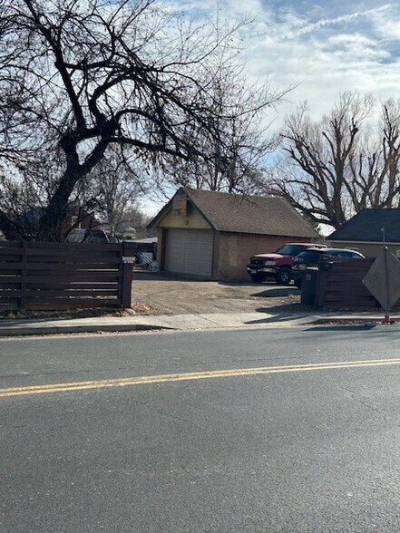 More Photos Of 1104-1108 E 1st St, Loveland General Retail For Lease