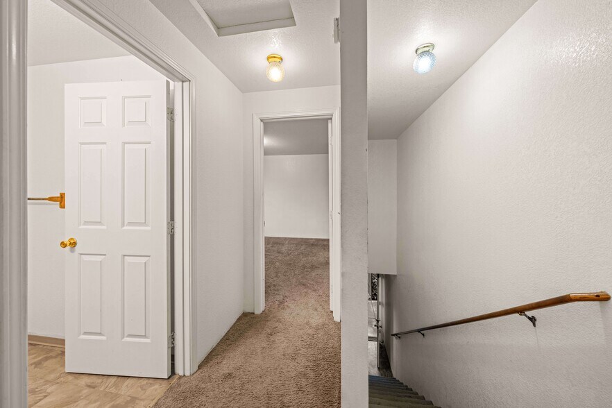 More Photos Of 516 J St, Medford Multifamily For Sale