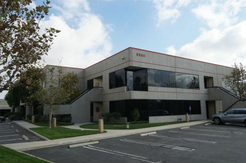 More Photos Of 9560-9576 Topanga Canyon Blvd, Chatsworth Light Manufacturing For Lease