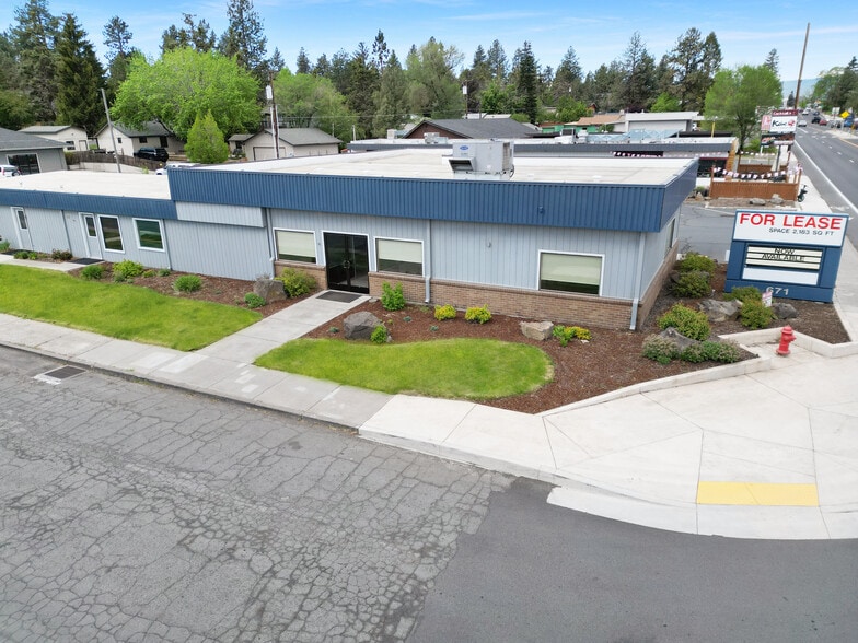 More Photos Of 671 NE Greenwood Ave, Bend Office For Lease