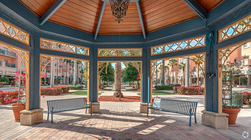 More Photos Of 309-433 Plaza Real, Boca Raton Unknown For Lease