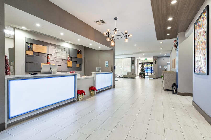 More Photos Of 611 S Westlake Ave, Los Angeles Hotel For Sale