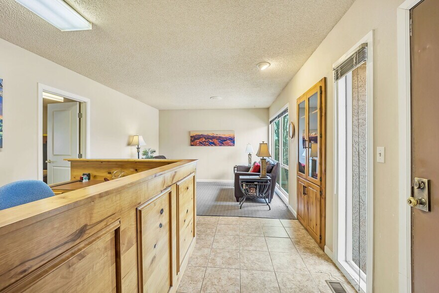 More Photos Of 2123-2125 N Academy Blvd, Colorado Springs Office For Sale