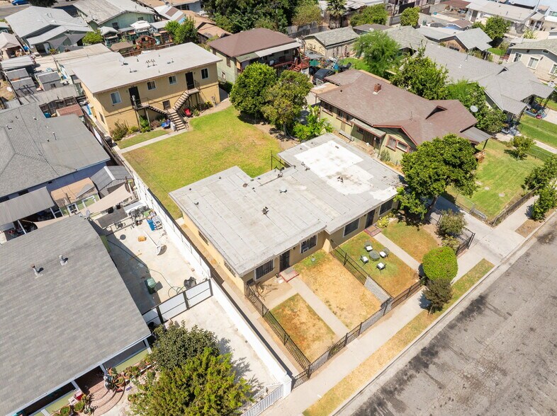More Photos Of 5917 Converse Ave, Los Angeles Multifamily For Sale