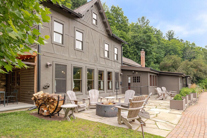 More Photos Of 37 Catamount Rd Hillsdale, Hillsdale Hotel For Sale