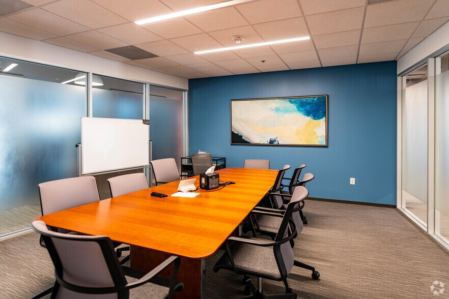 More Photos Of 227 Fayetteville St, Raleigh Office Residential For Lease