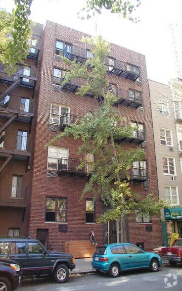 Primary Photo Of 500-502 E 89th St, New York Apartments For Lease