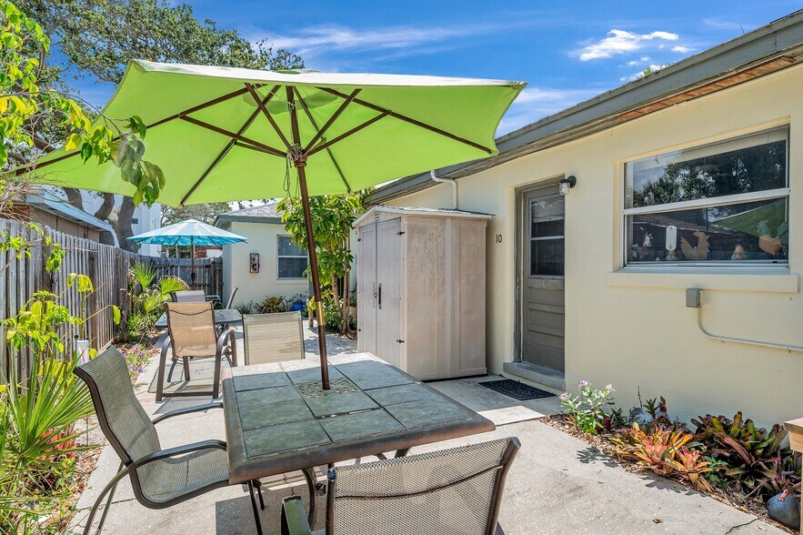 More Photos Of 1803 Gulf Blvd, Indian Rocks Beach Hotel For Sale