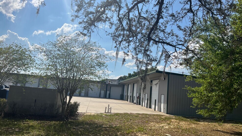 More Photos Of 5450 Commercial Blvd, Winter Haven Distribution For Lease