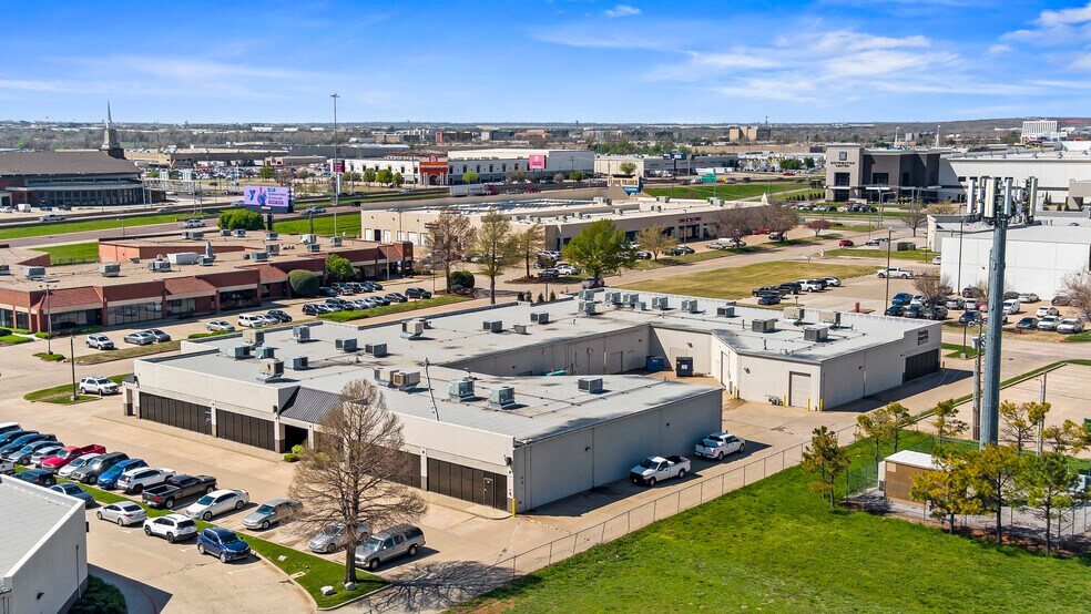 More Photos Of 200 S Quadrum Dr, Oklahoma City Light Manufacturing For Lease