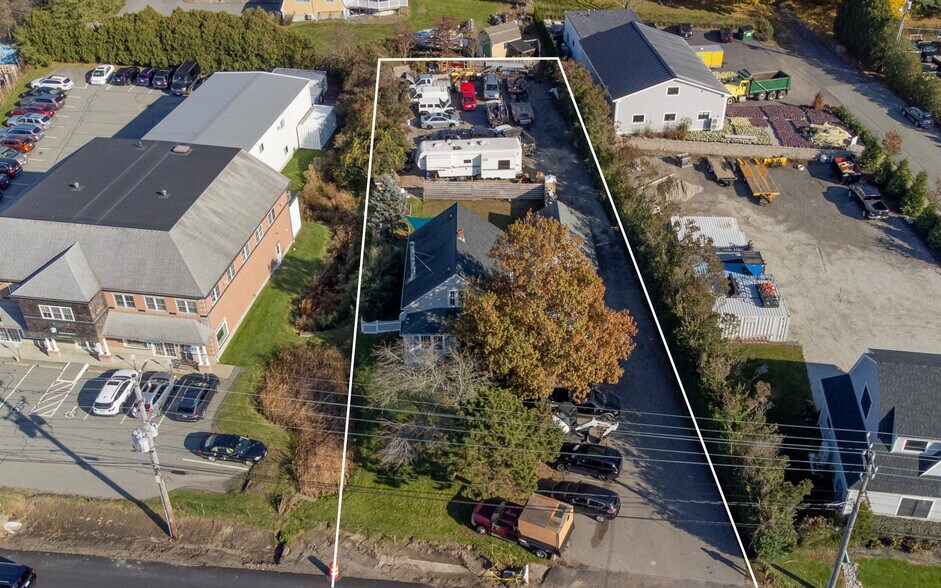 Primary Photo Of 999 Aquidneck Ave, Middletown Flex For Sale