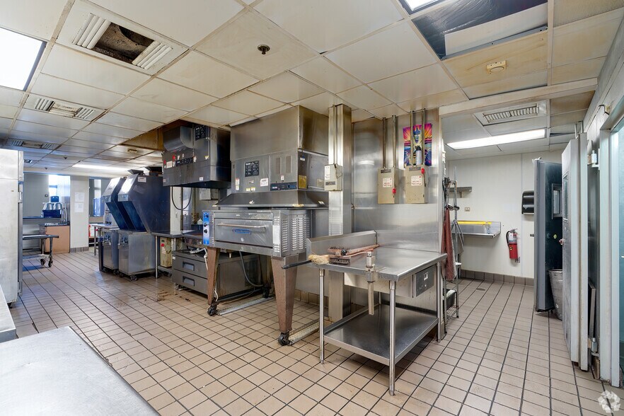 More Photos Of 121-189 S Orange Ave, Orlando Office Residential For Sale