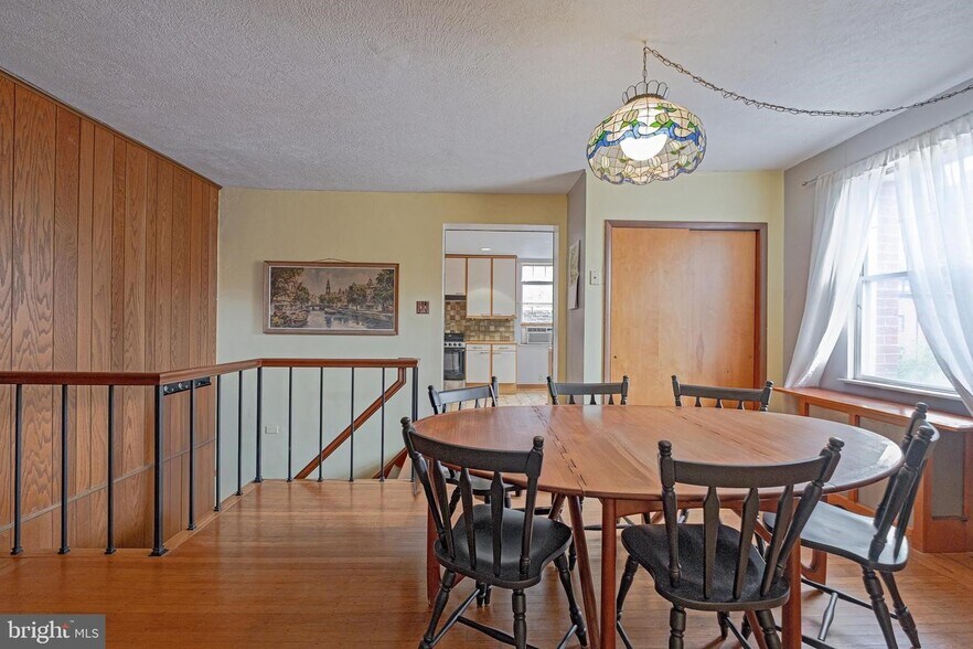 More Photos Of 1701 Pine St, Philadelphia Storefront Retail Residential For Sale