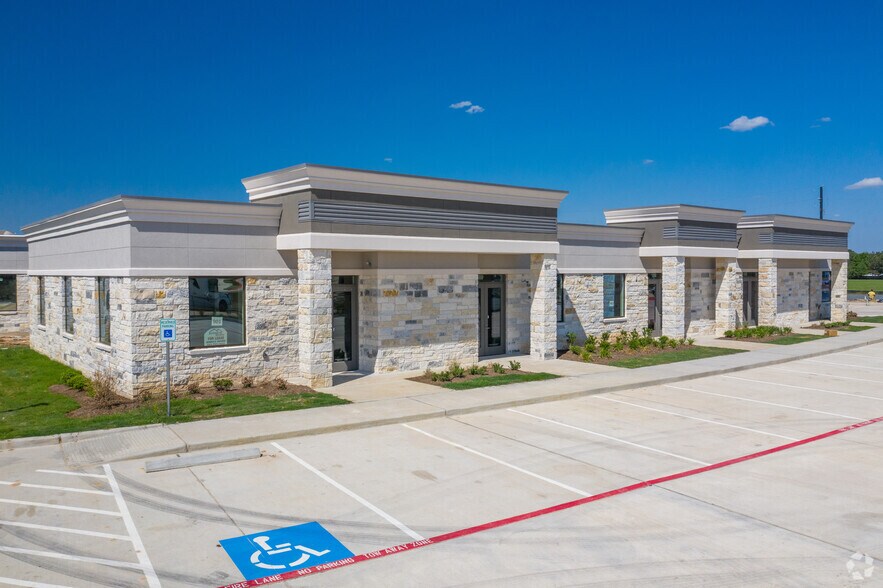 More Photos Of 23410 Grand Reserve Dr, Katy Office For Sale