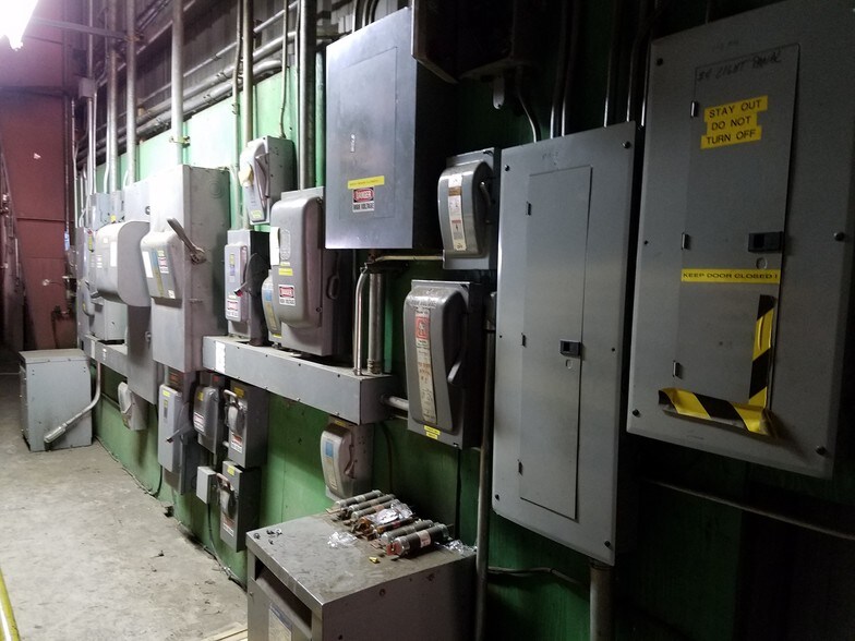 More Photos Of 1941 NW Industrial Park Rd, Prineville Warehouse For Sale