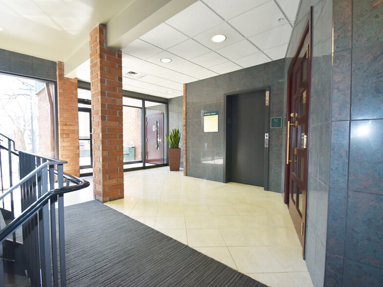 More Photos Of 5166 Main St, Williamsville Office For Sale