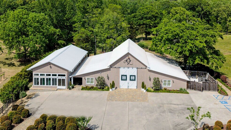 More Photos Of 525 Murphy Rd, Newnan Winery Vineyard For Sale