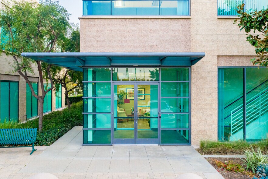 More Photos Of 9960-9970 Research Dr, Irvine Office For Sale