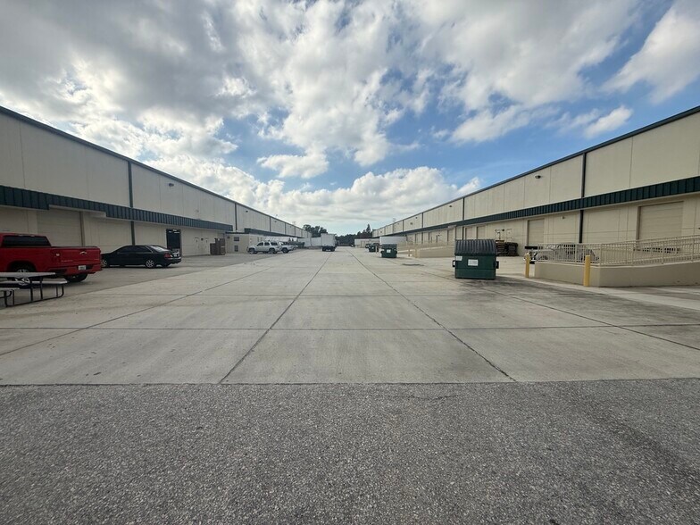 More Photos Of 8222 118th Ave, Largo Warehouse For Sale