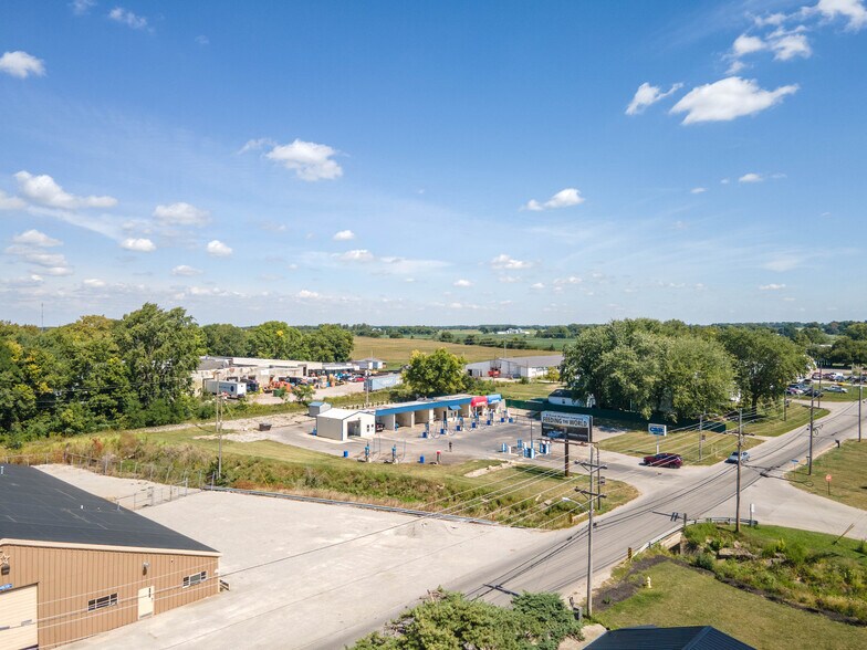 More Photos Of 1600 Washington Ave, Frankfort Specialty For Sale