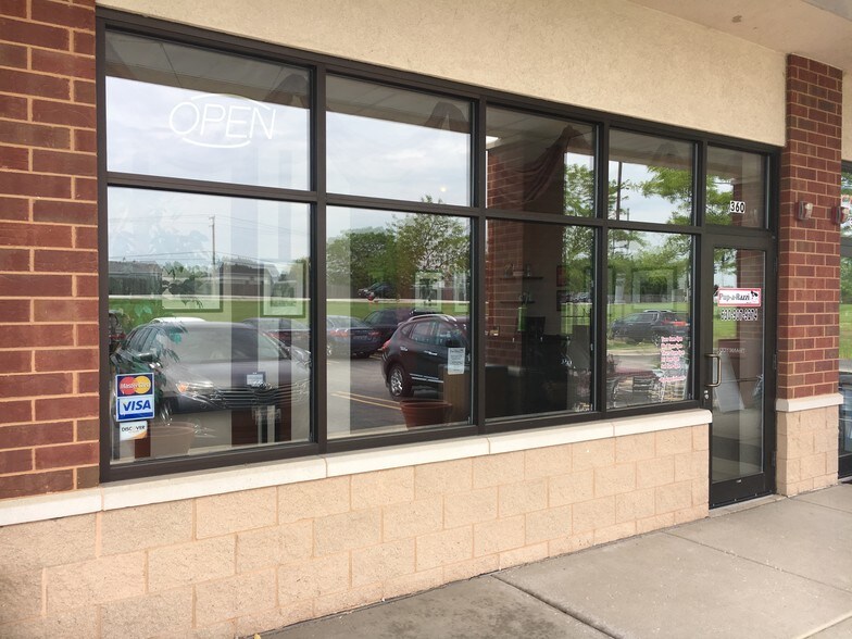 More Photos Of 352-362 N Randall Rd, North Aurora Restaurant For Lease