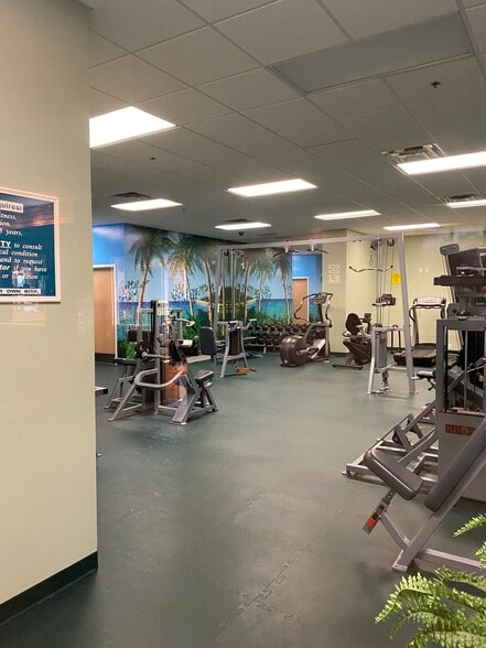 More Photos Of 1800-1850 E Merritt Island Cswy, Merritt Island Auto Dealership For Sale