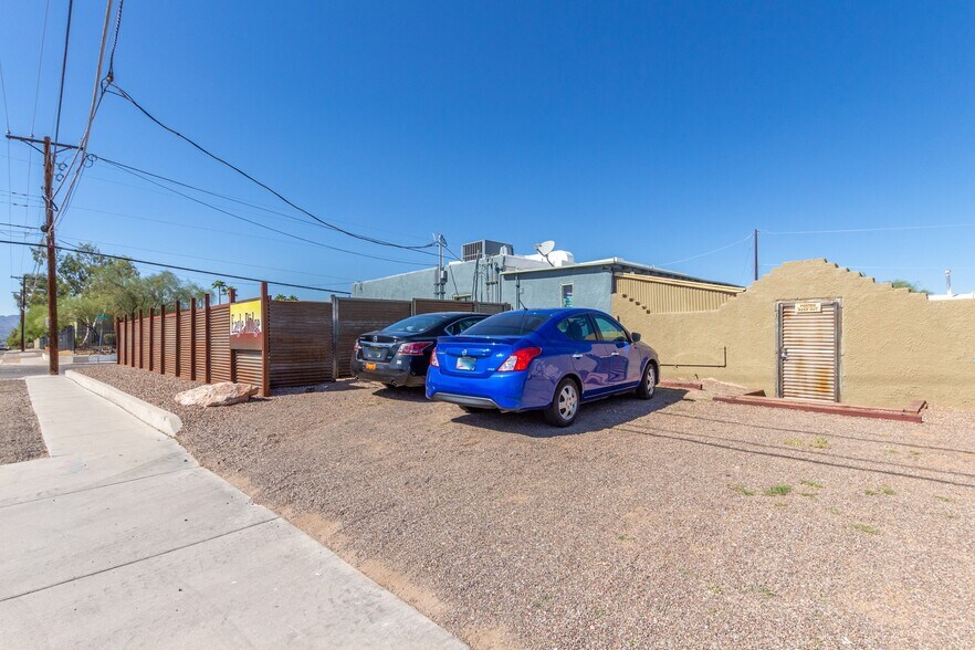 More Photos Of 2602 N Balboa Ave, Tucson Apartments For Sale