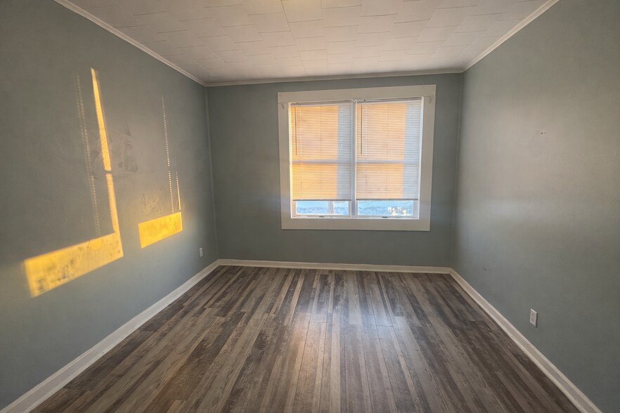 More Photos Of 223-227 E Dominick St, Rome Storefront Retail Residential For Sale