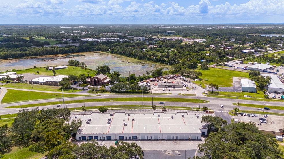 More Photos Of 4612 N 56th St, Tampa Research And Development For Lease