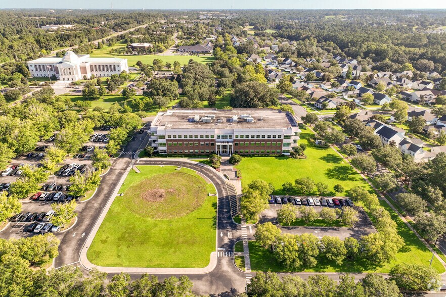 More Photos Of 3800 Esplanade Way, Tallahassee Office For Lease