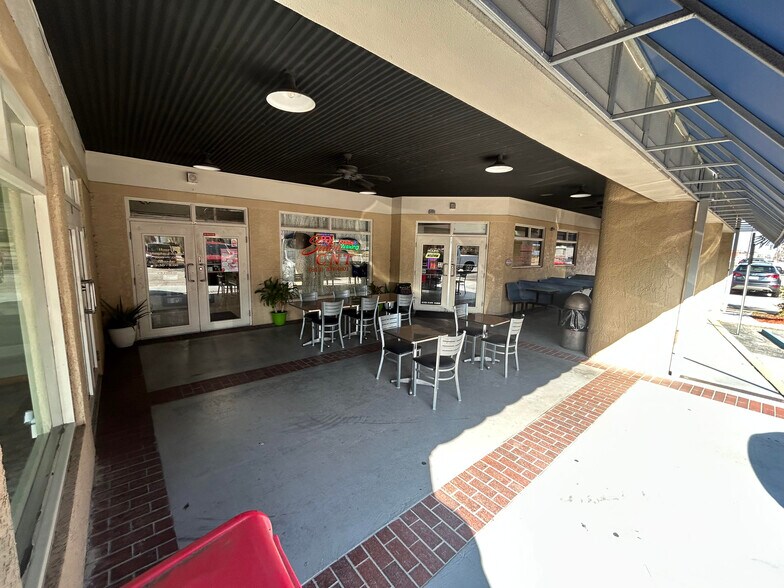 More Photos Of 1309 S Collins St, Plant City Freestanding For Sale