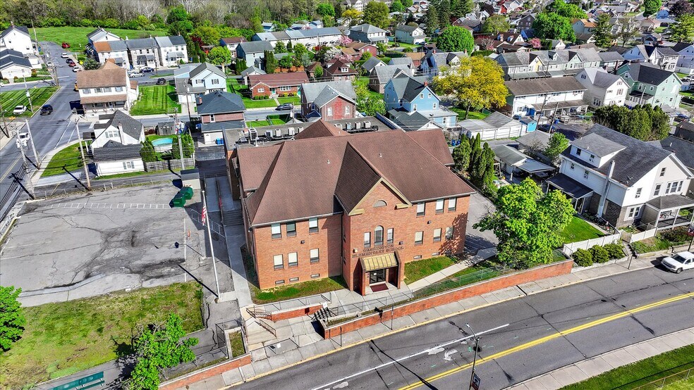 More Photos Of 2389 Main St, Northampton Office For Sale