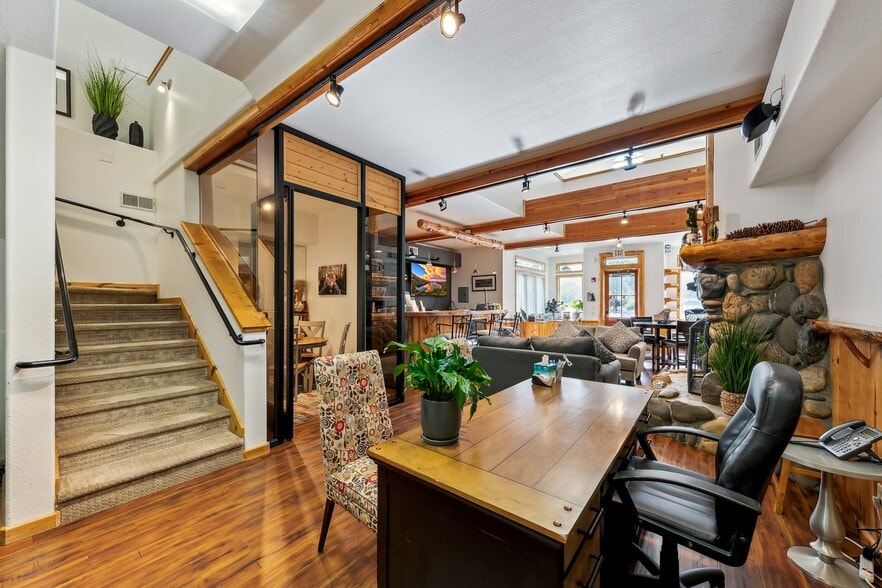 More Photos Of 3045 Harrison Ave, South Lake Tahoe Office For Lease