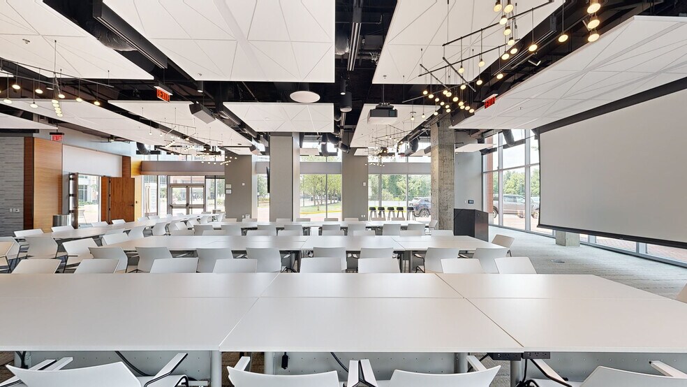 Primary Photo Of 8010 Towers Crescent Dr, Vienna Unknown For Lease