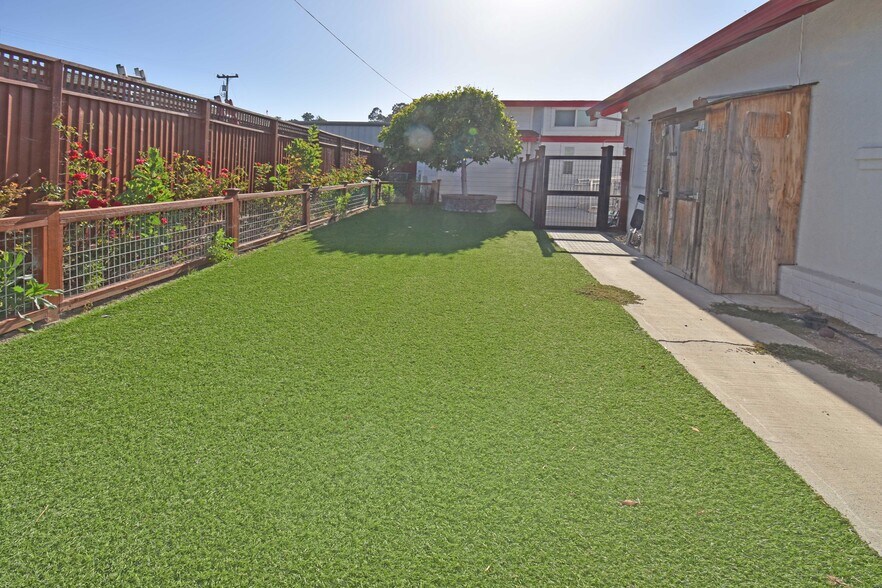 More Photos Of 38 East St, Hollister Medical For Sale