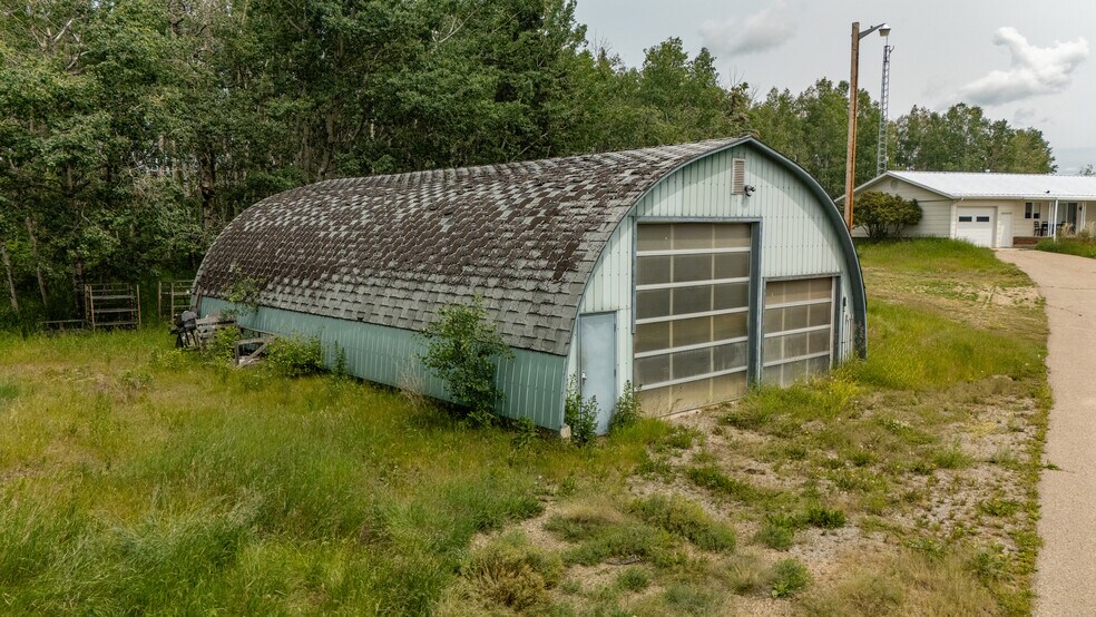 More Photos Of Highway 20 Township Road 392 @ Hwy 20, Sylvan Lake Land For Sale