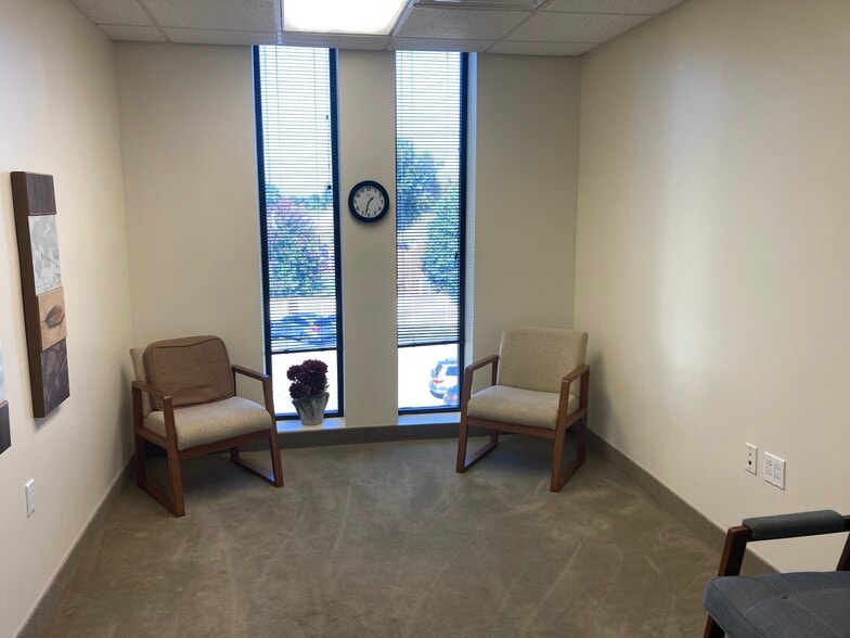More Photos Of 6120 Brandon Ave, Springfield Medical For Sale