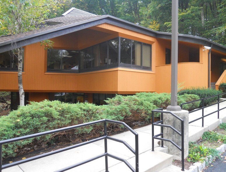 Primary Photo Of 9 Mount Pleasant Tpke, Denville Office For Lease