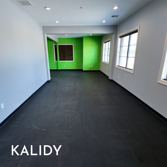 More Photos Of 2220 NW 164th St, Edmond Office For Sale