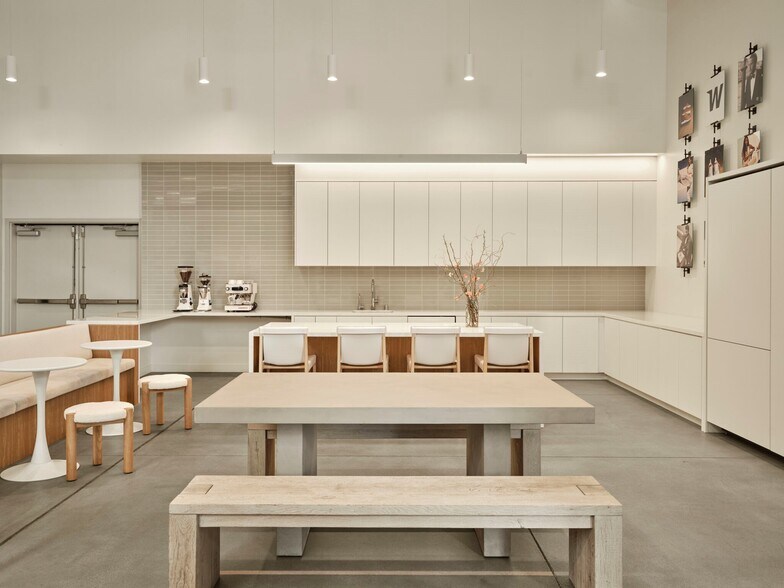 More Photos Of 800 S Pacific Coast Hwy, El Segundo Loft Creative Space For Lease