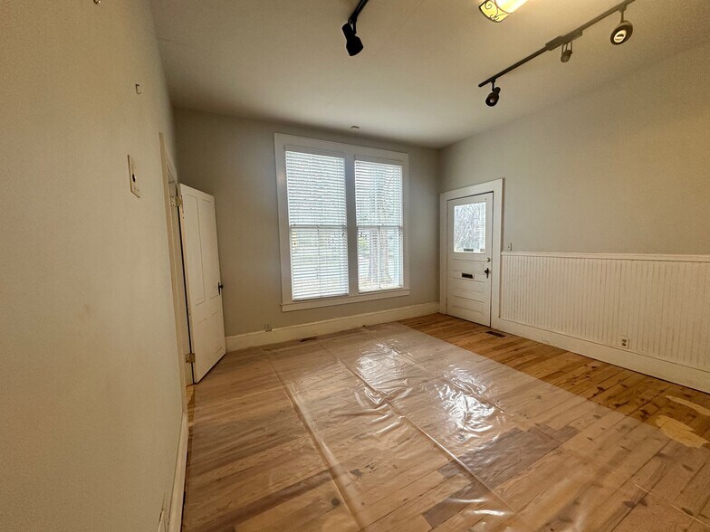 More Photos Of 103 Kelly Mill Rd, Cumming Office For Sale